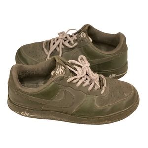 Nike Air Force 1 Low Cargo Khaki Sneakers Green 8.5 Shoes Athletic